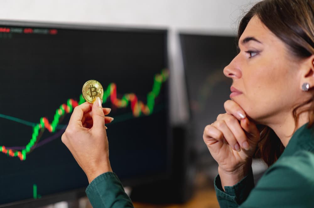 DeFi vs TradFi: Apa Bedanya & Mana yang Lebih Untung?