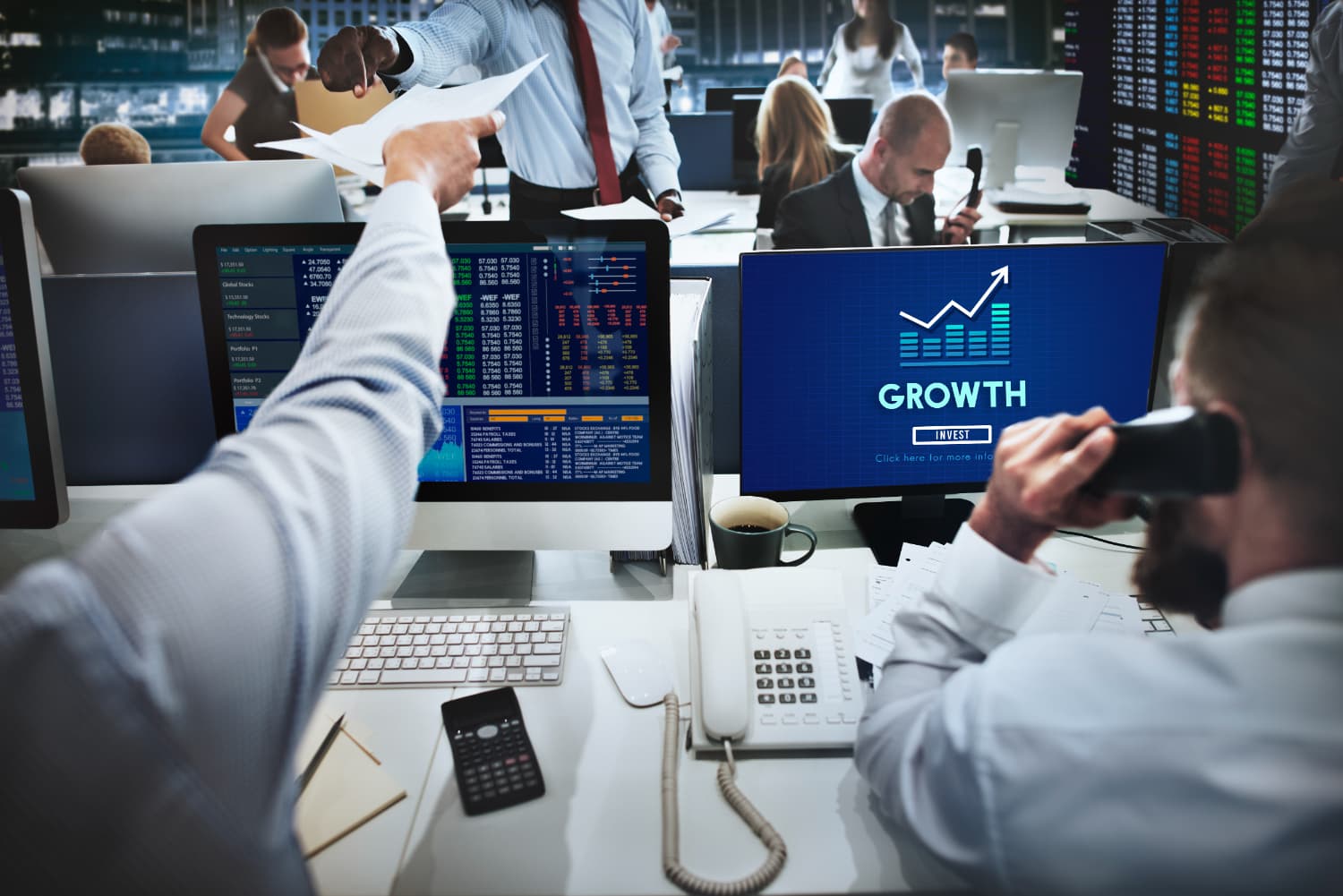 Kelebihan dan Kekurangan Trabar (Trading Bareng) bagi Pemila