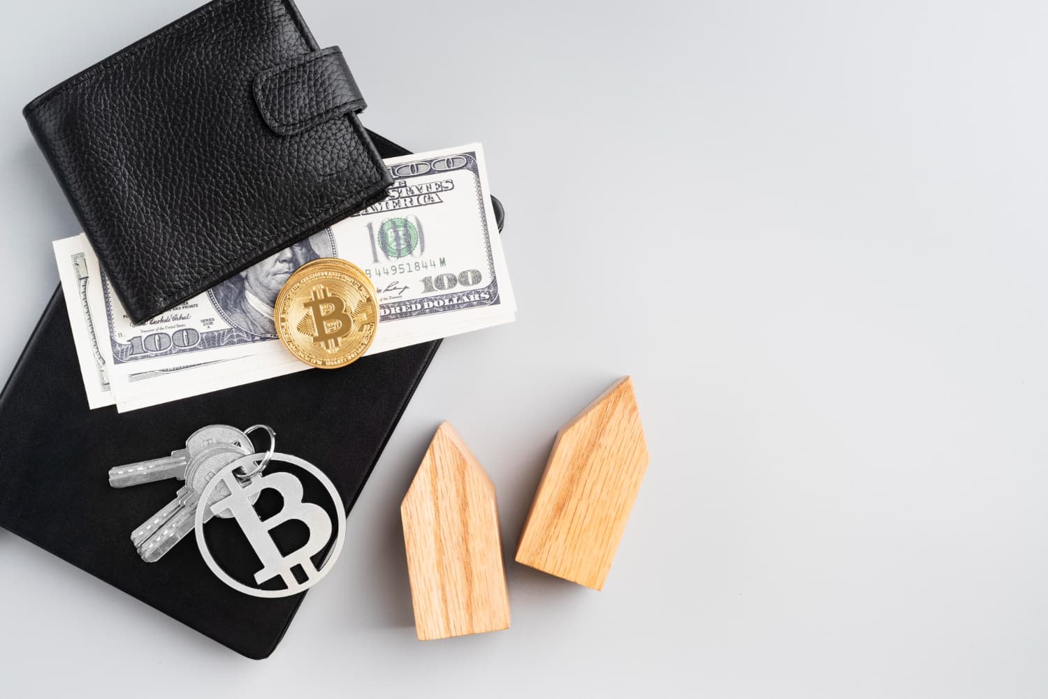 Perbedaan Day Trading, Swing Trading, & HODL: Strategi Investasi Crypto yang Harus Dipahami
